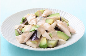 鶏肉となすのレンジ蒸しサラダ